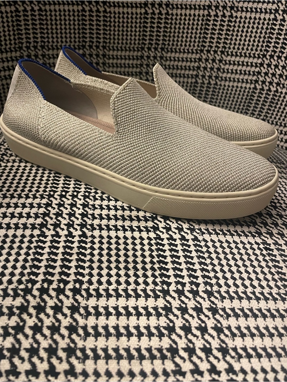 Rothy's The Original Slip On Sneaker Gold Twill Metallic Womens Size 7.5 EUC